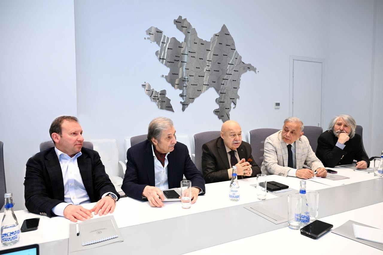 Ardını oxu...